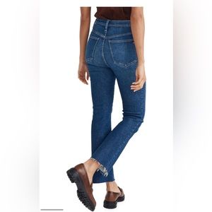 Madewell Cali Demi-Boot Jeans in Smithley Wash size 28 (fits like a 30)